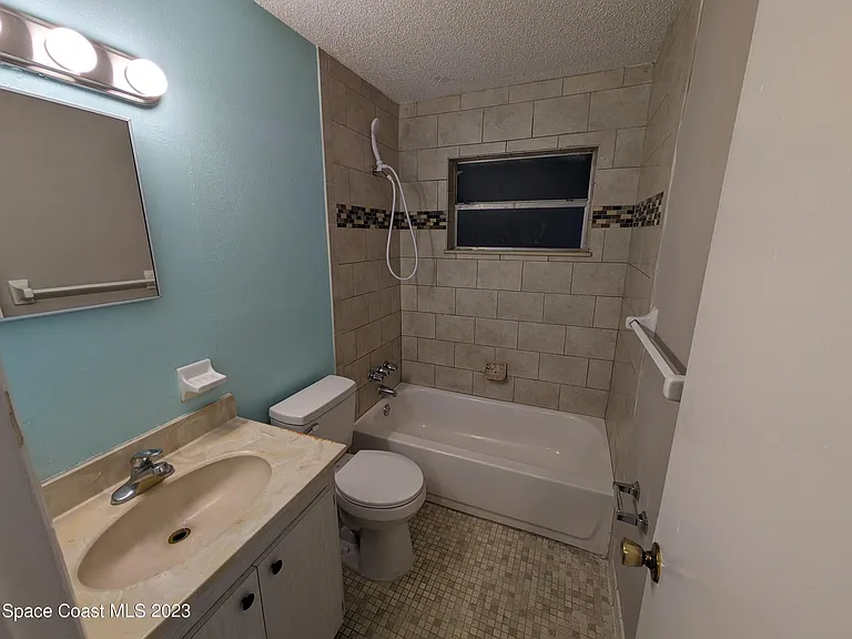 759 Lunar Lake Cir — Photo 10