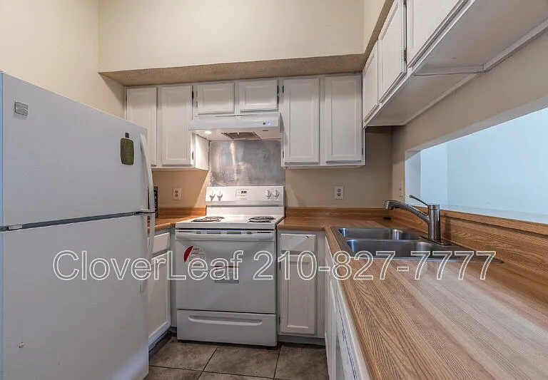 1933 Crossgate Park — Photo 10