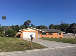 346 Mendez Dr, Sarasota, FL 34243