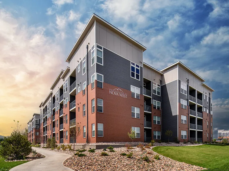 Residences at Nova West — Photo 58