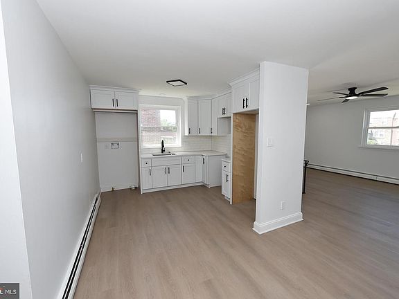 5th image of 599 Adams Ave