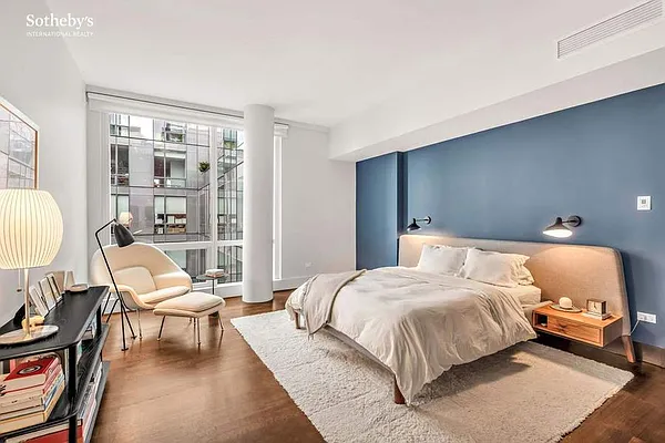 Rented by Sotheby's International Realty | media 40