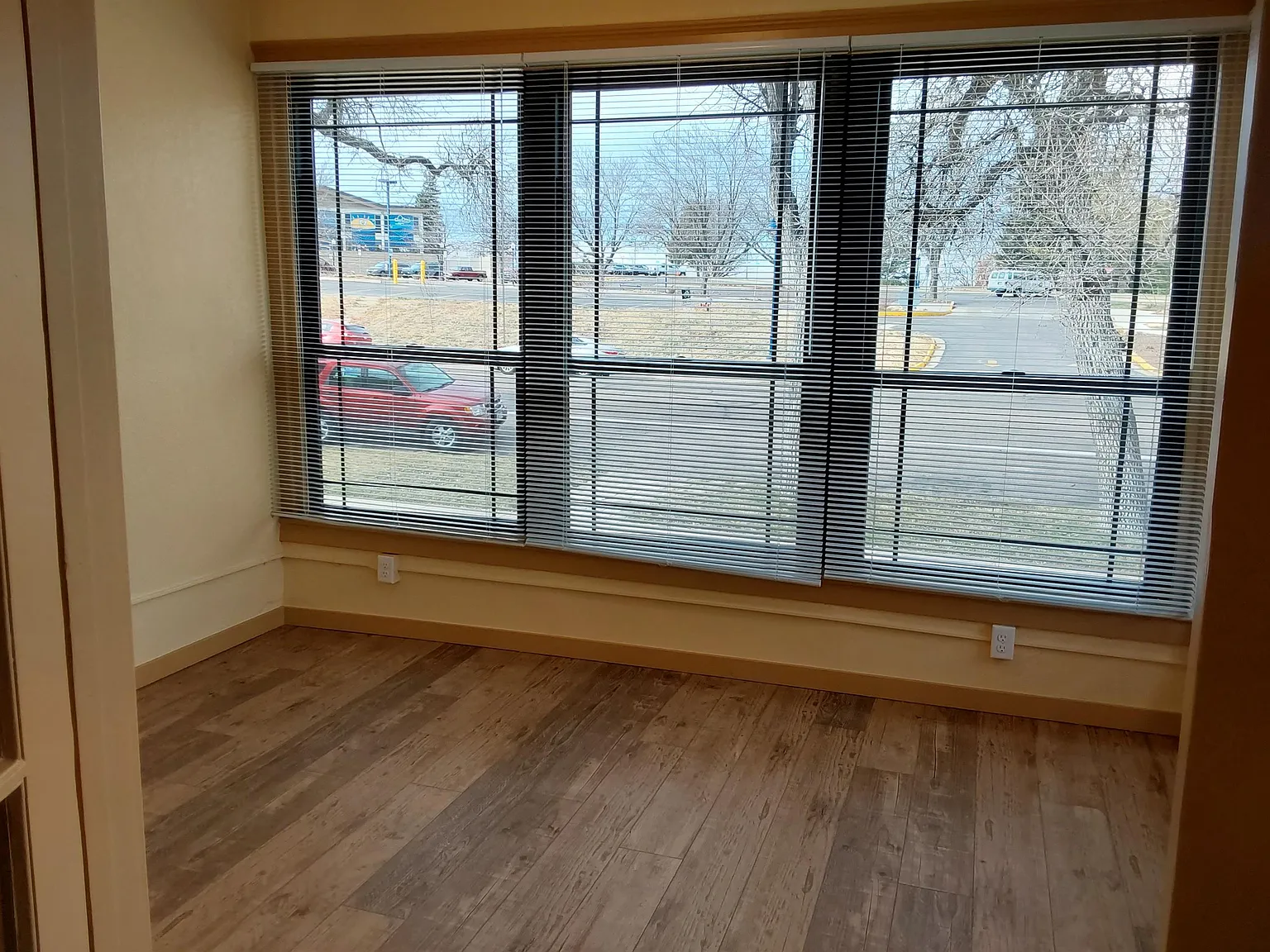 2018 10th Avenue - 2 — Photo 3