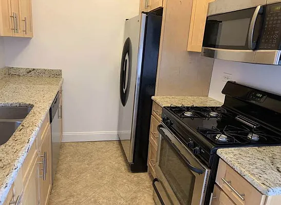 Rented by Beekman Street Realty | media 5