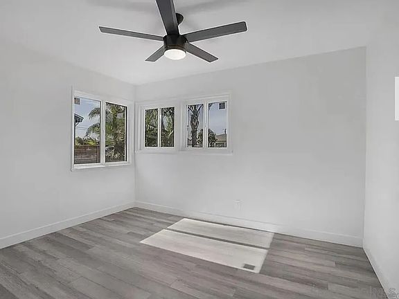 5th image of 1111 Delaware St