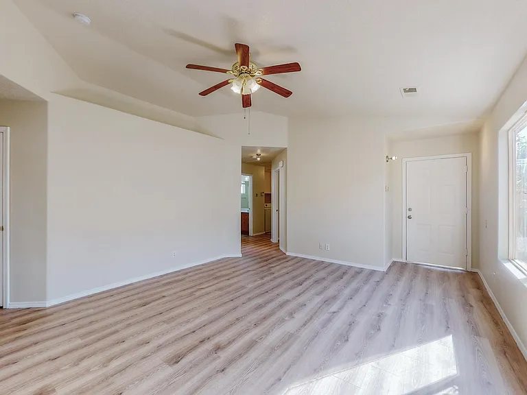 3473 Martin Meadows Dr NE — Photo 7