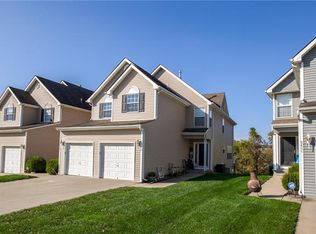 9776 N Lewis Ave, Kansas City, MO 64157