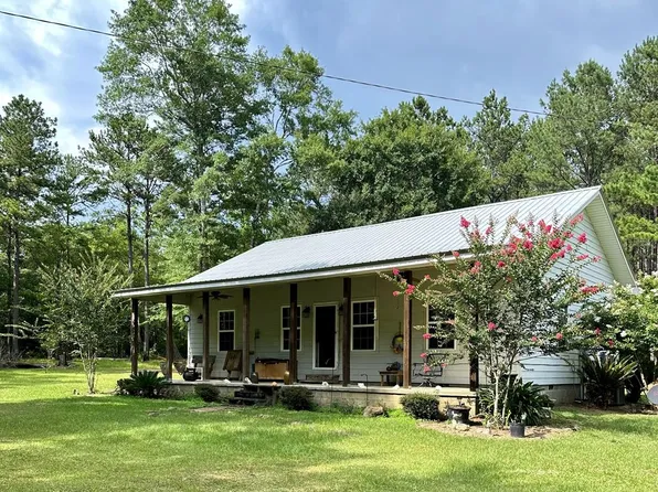 1656 Eddie Jackson Rd, Brewton, AL 36426