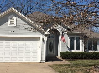 1301 Shamrock Ct, Warrensburg, MO 64093