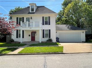 7214 Saint Elmo Ave, Saint Louis, MO 63143