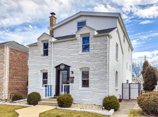 3227 N Panama Ave, Chicago, IL 60634
