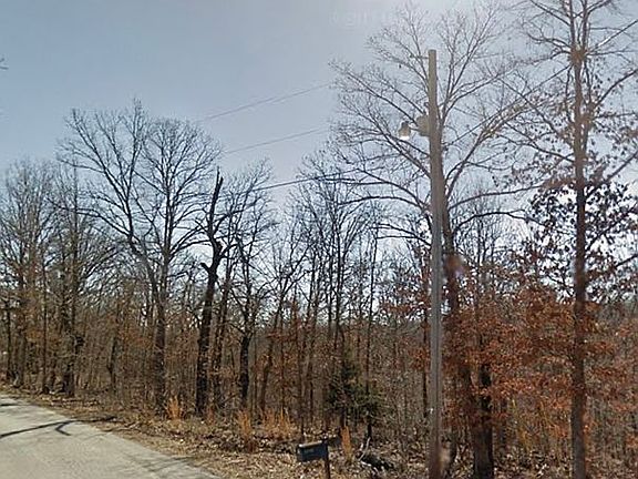 5th image of Ayr Dr