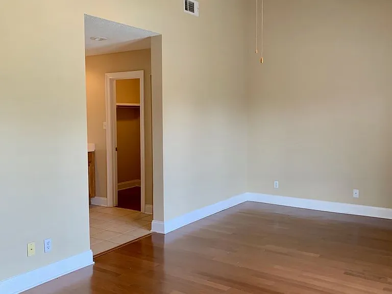 9201 Palmetto — Photo 15