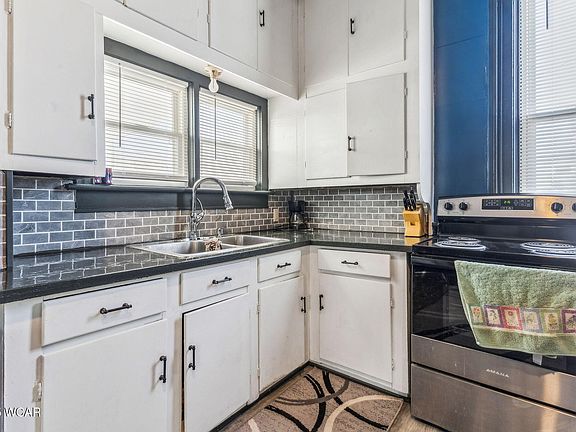 4th image of 439 N Leighton St