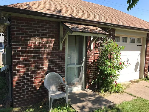 1317 S Frisco Ave #B Photo 1