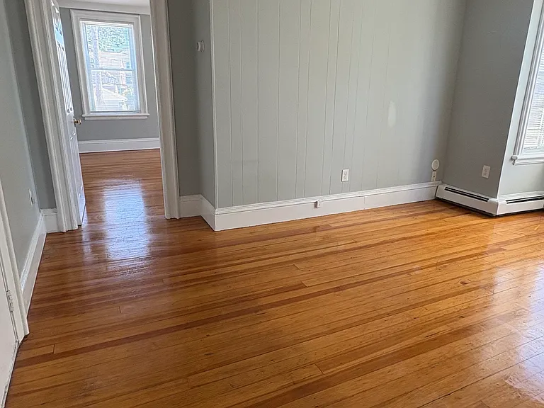 93 Prospect St #2L — Photo 2