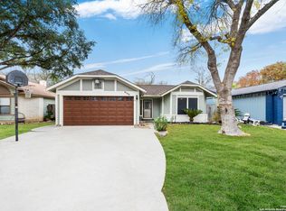 9135 Deer Vlg, San Antonio, TX 78250