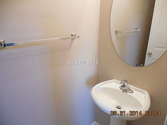 3rd image of 1425 Sindelar Ct