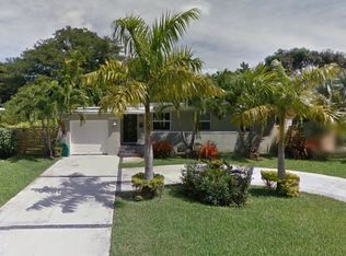 1017 NE 116th St, Biscayne Park, FL 33161