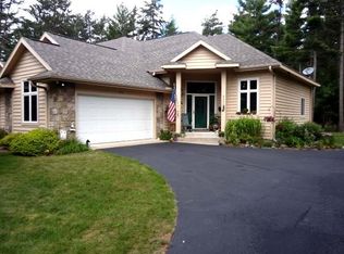 9754 Norway Ln, Woodruff, WI 54568