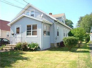 42 Saint James St, West Hartford, CT 06119