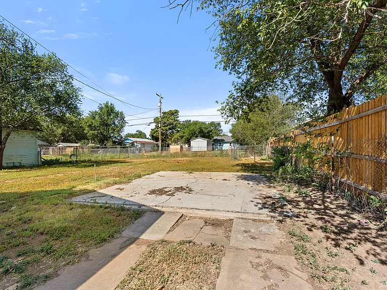 802 S Tennessee St — Photo 17