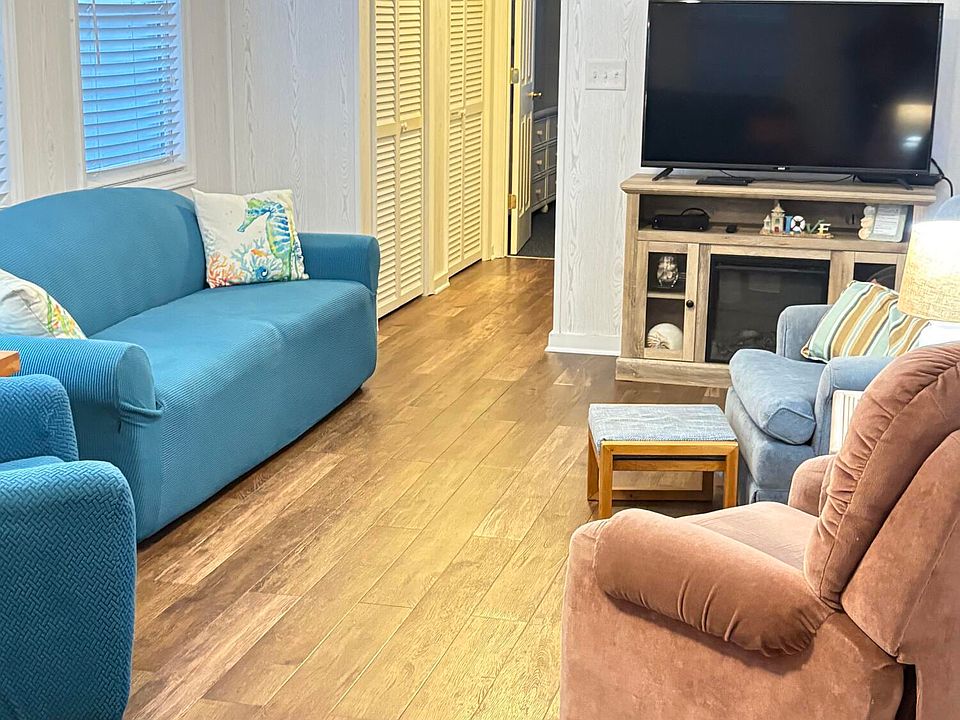 1st image of 9700 Kings Road #Mh 33