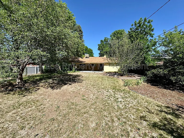 7033 S Cherry St — Photo 18