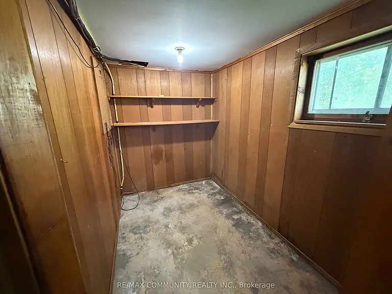 2292 Hamilton Rd — Photo 14