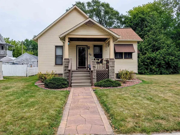 1205 Wilson St, Bay City, MI 48708