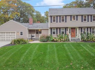 525 Red Chimney Dr, Warwick, RI 02886