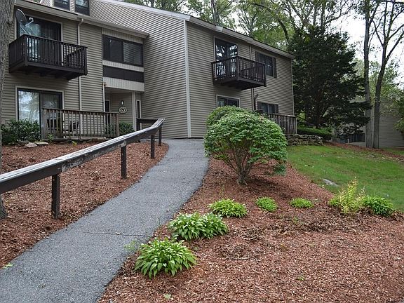 5th image of 26 Thayer Pond Dr #5