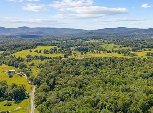 Crest Hill Rd, Hume, VA 22639