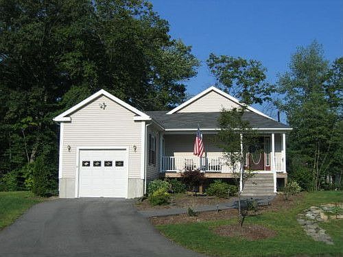 1st image of 24 Hemlock Dr