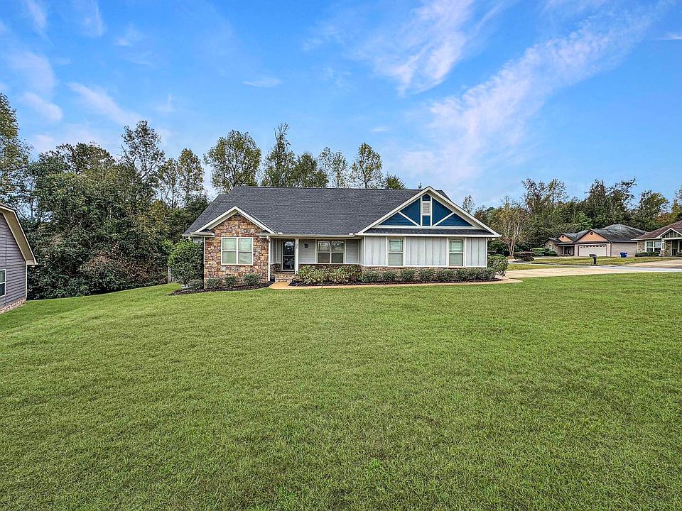 Front Elevation and yard