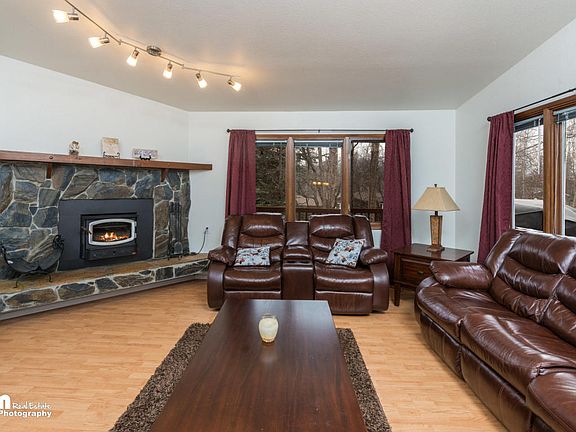3rd image of 23215 Northwoods Dr