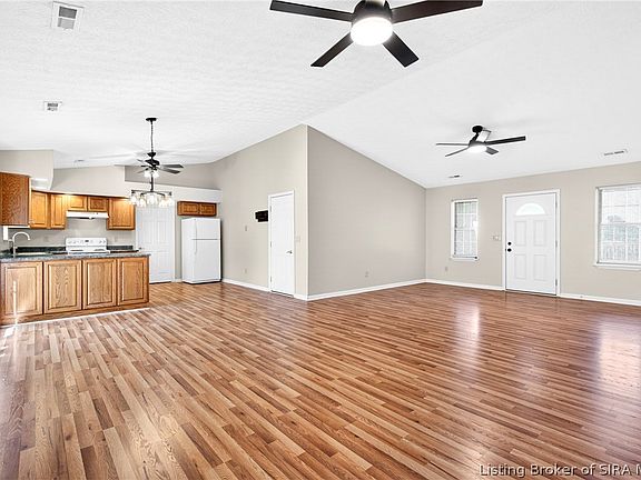4th image of 4003 Crimson Point Drive