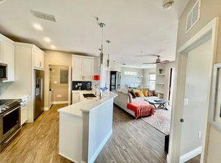 8319 38th Street Cir E UNIT 206, Sarasota, FL 34243