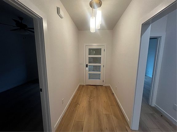 5th image of 16 Stornoway Ln