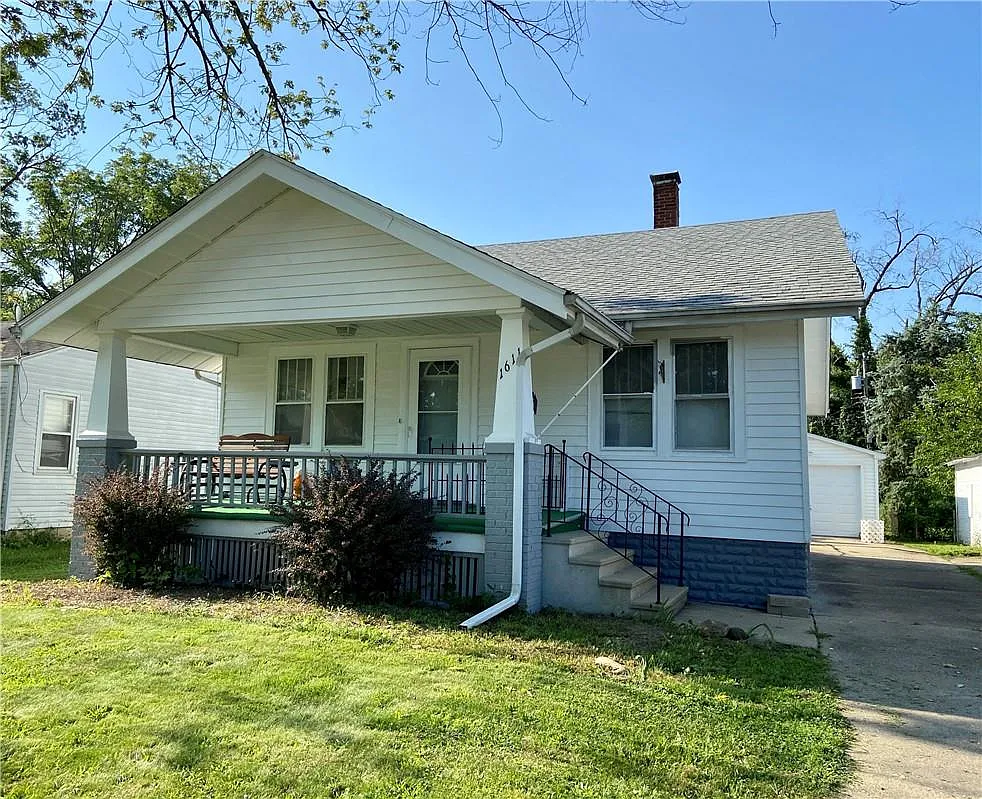 1611 E Whitmer St photo 1