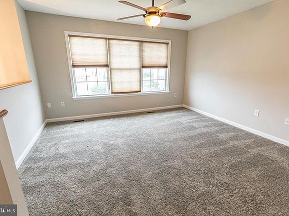 5th image of 105 Vicksburg Ct