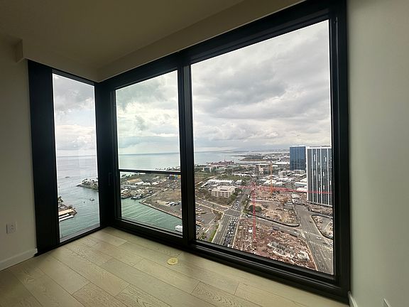 Ewa (West) Facing Ocean Views