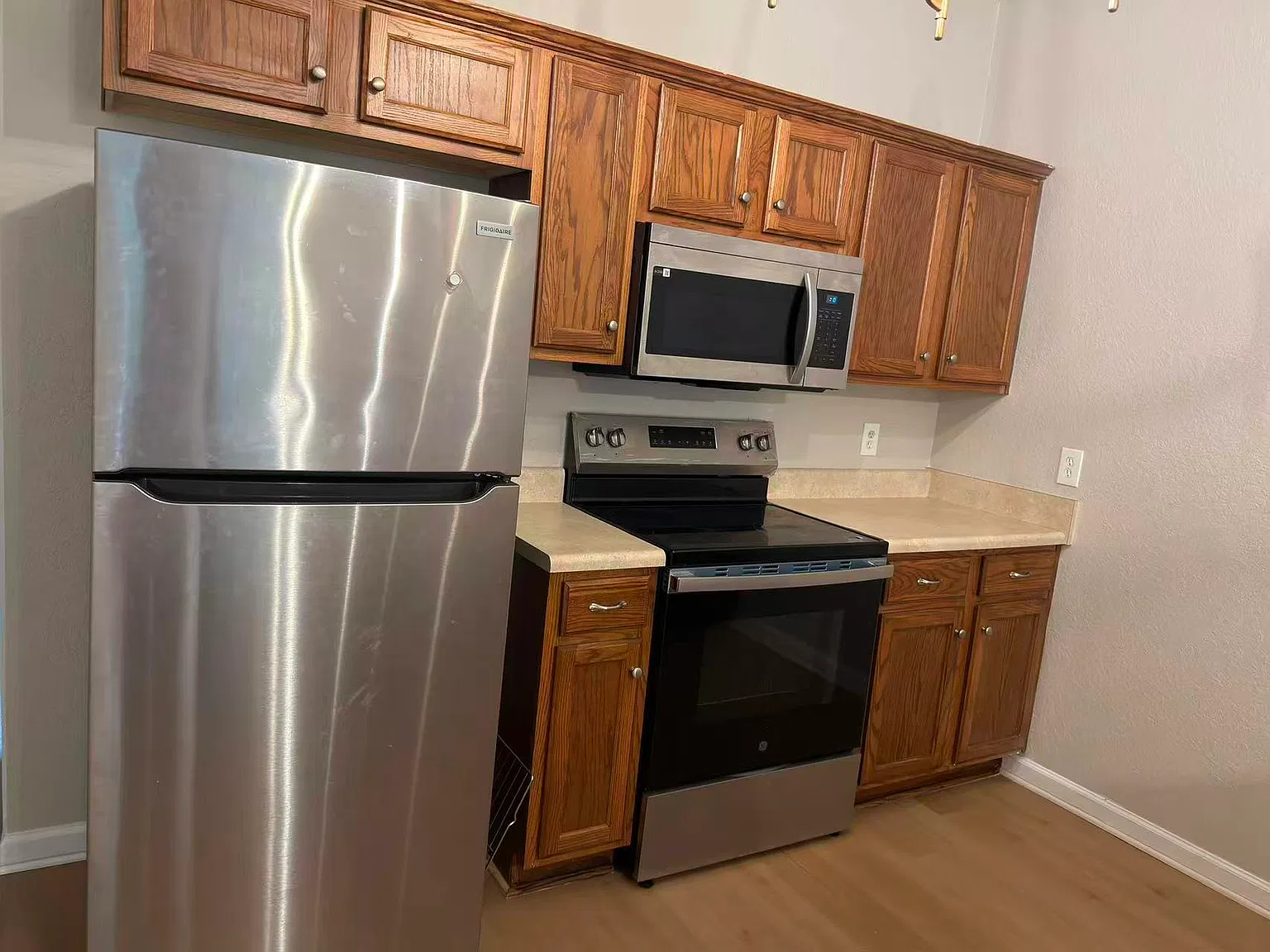 3 bed, 1240 sqft, $1,500 — Photo 3