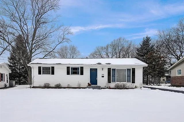 362 Sioux Ln photo 1