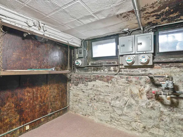 6 Lombardy Street image 29 of 48