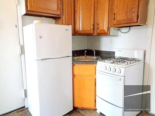 Rented by Highline Residential | media 13