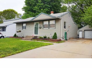 353 9th Ave, Lindenwold, NJ 08021