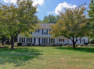 25 Randall Rd, Holmdel, NJ 07733