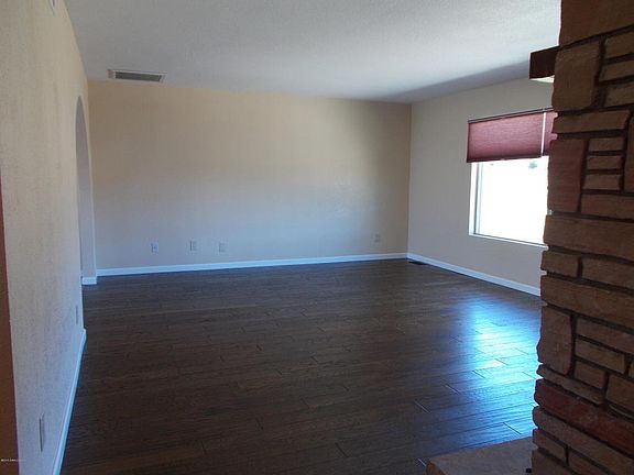 5th image of 5431 S Osage Ave