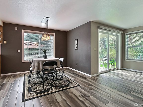 5th image of 5820 67th St NW